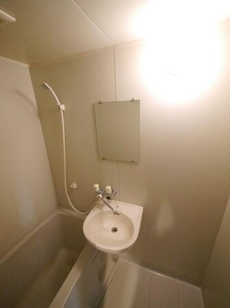 アドニス015の物件内観写真